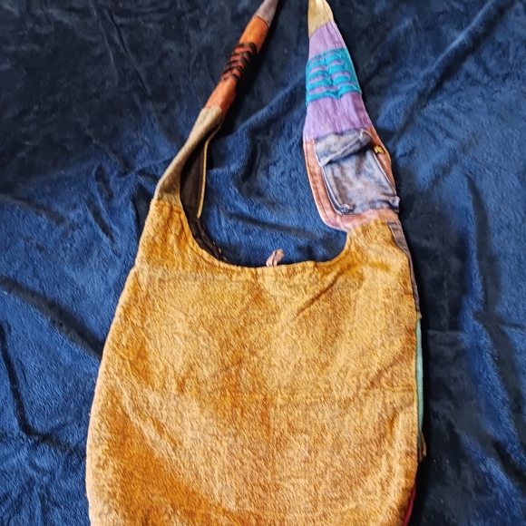 Handmade Satchel Bag with Strap Pocket - Picture 11 of 13